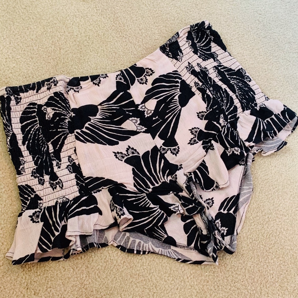 Free People High Waisted Floral Shorts